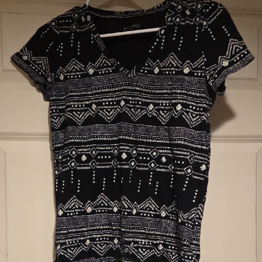 Merona Black and White Patterned Short Sleeve Top